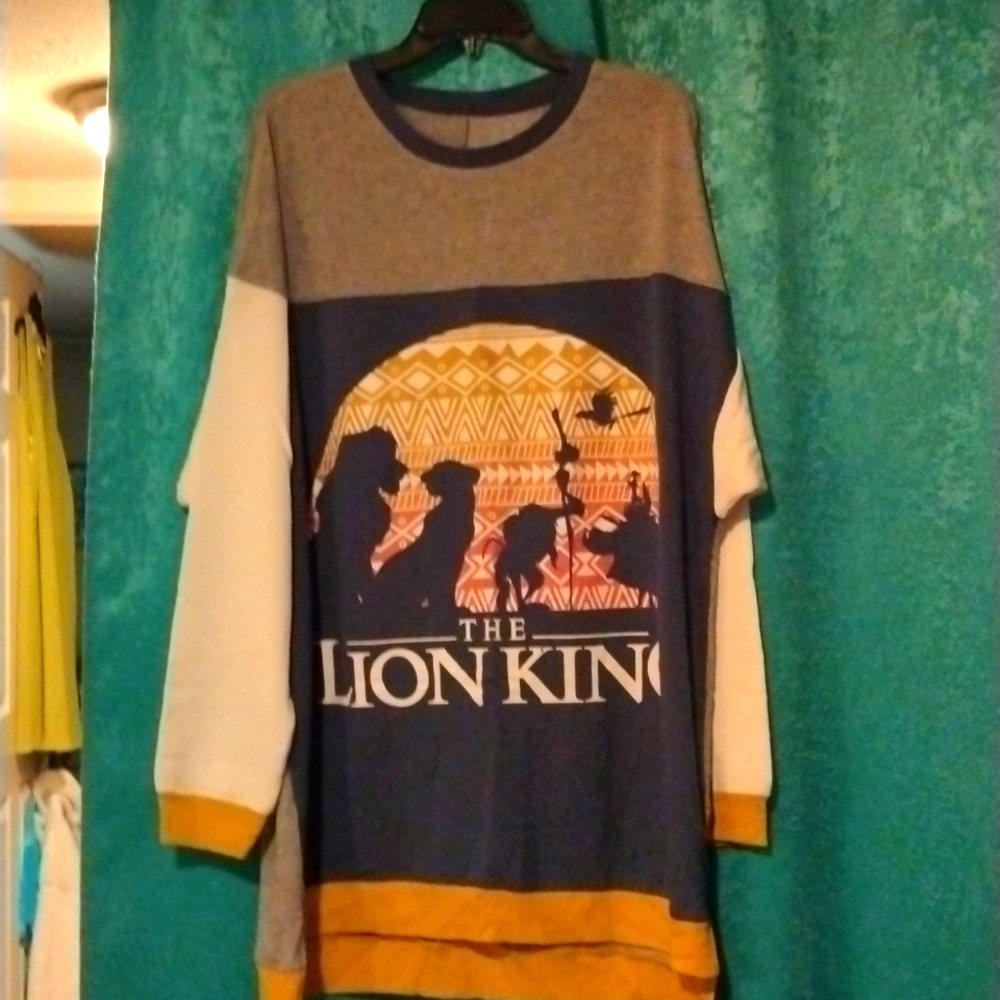 Long sleeve shirt